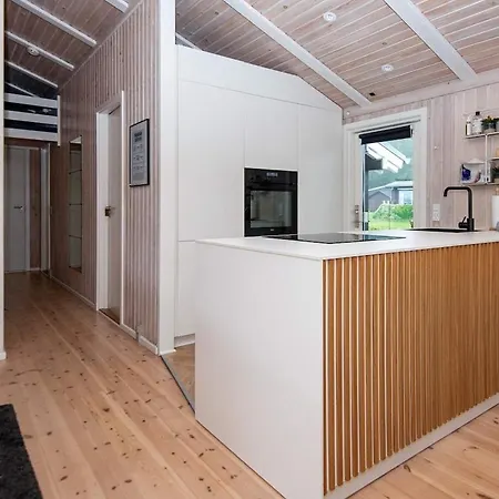 8 Person Holiday In Juelsminde Sonderby (Midtjylland)